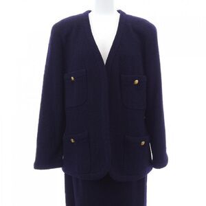 Vintage Chanel 20081d01 Suit